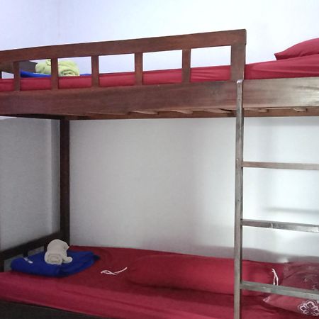 Tiga Dua Homestay Yogyakarta Eksteriør billede